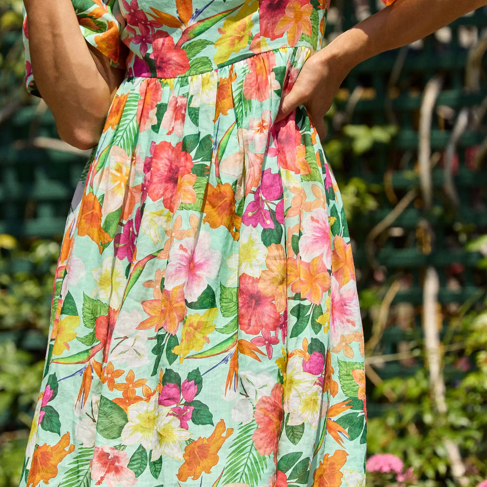 Dresses Isabella Longginou