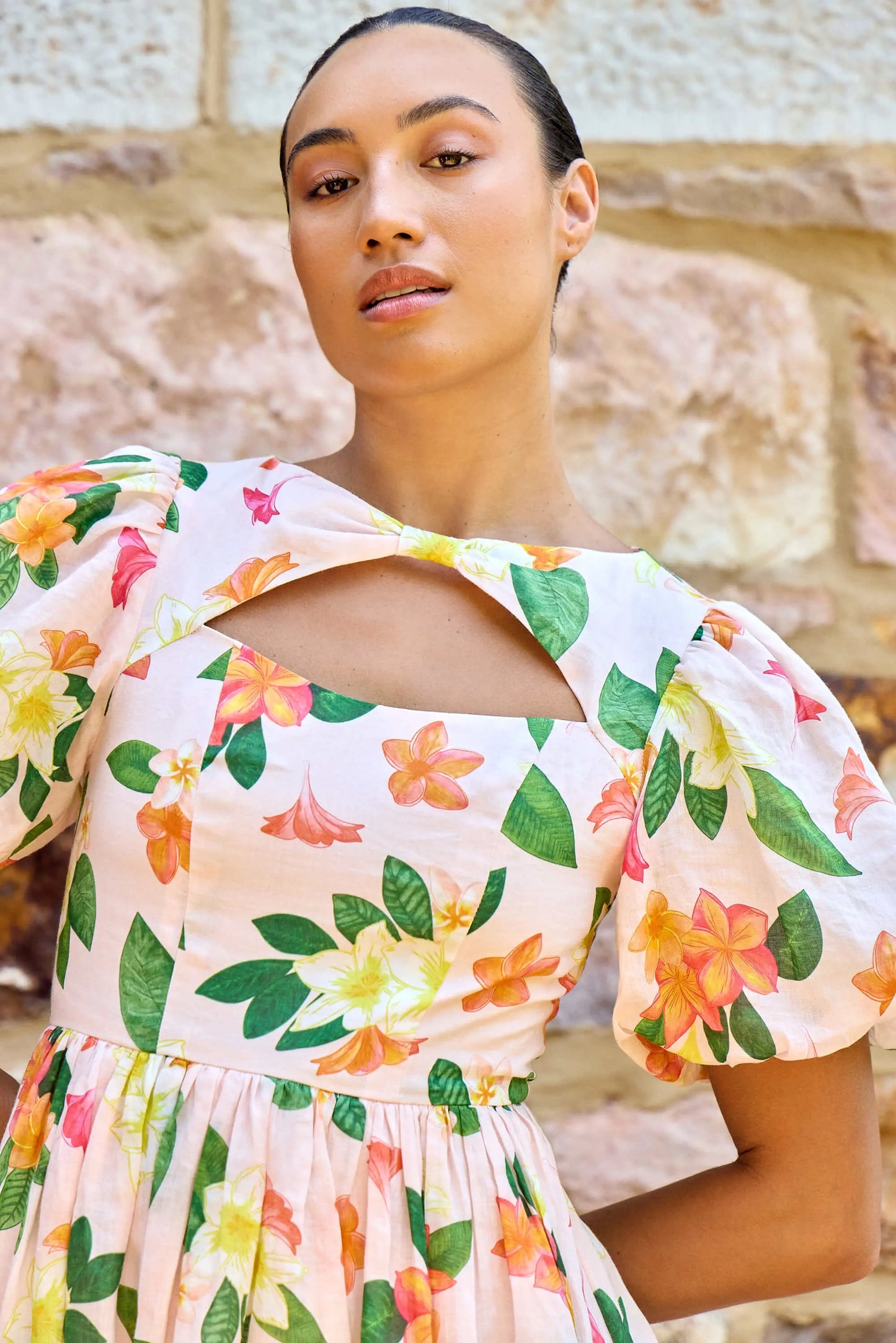 Best Sellers Isabella Longginou