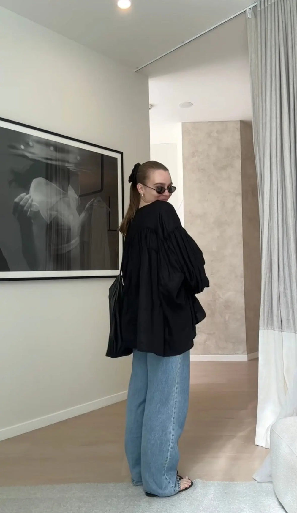 Black Puffy Shirt Isabella Longginou